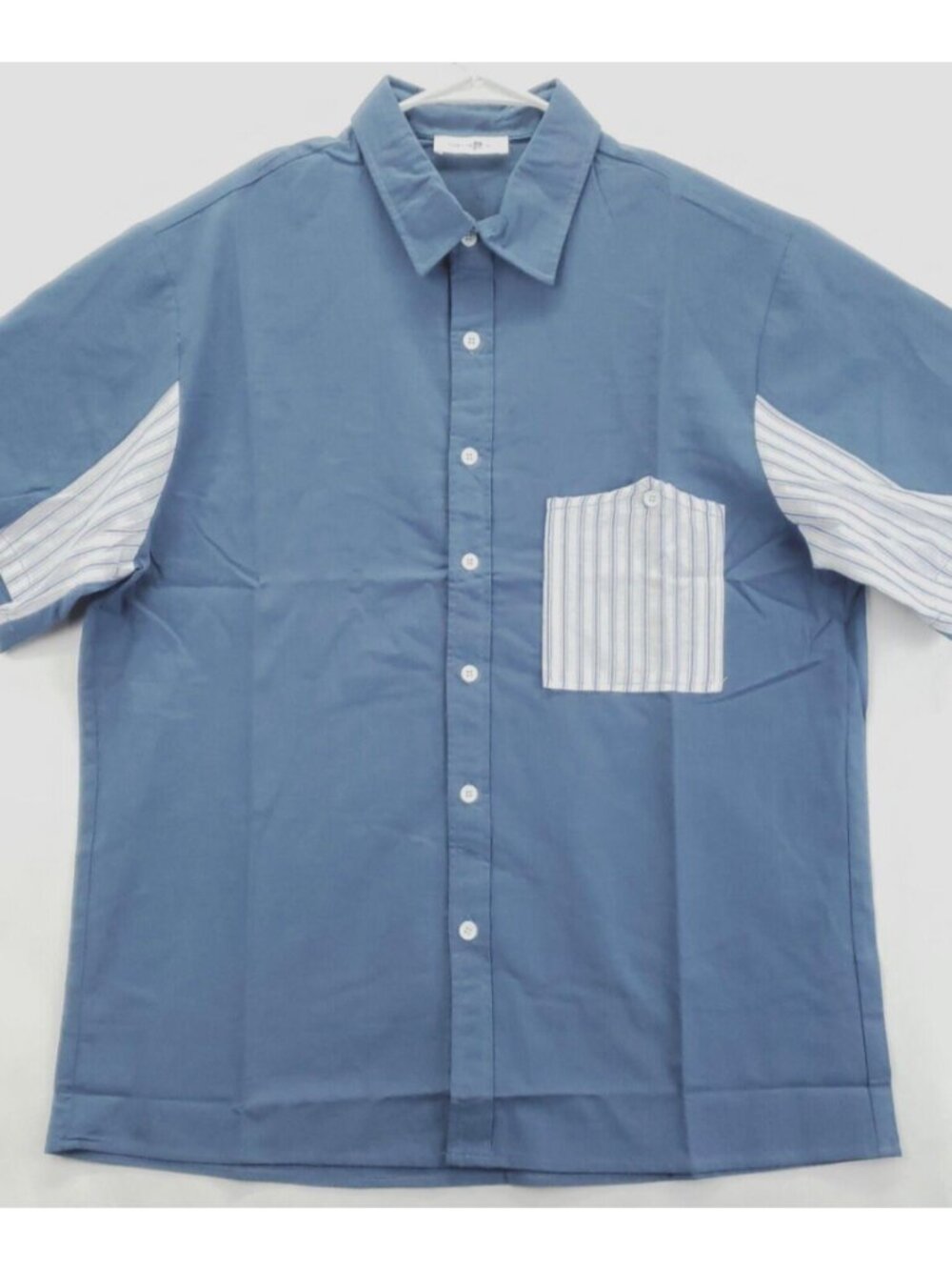 ChArmkpR Shirt Mens XL Blue White Striped 100% Cotton Pocket Classic Button-Up